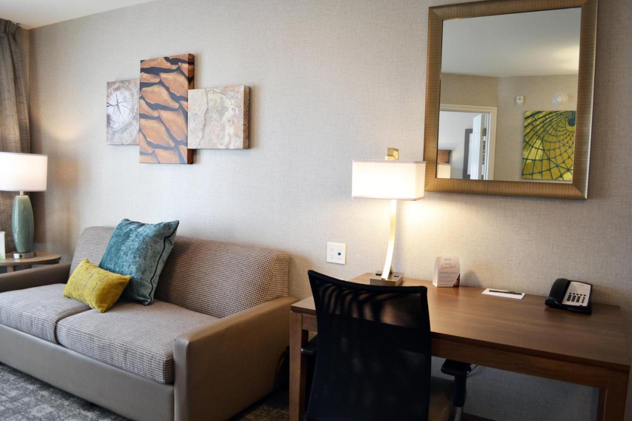 Staybridge Suites - Red Deer North, An Ihg Hotel Quarto foto